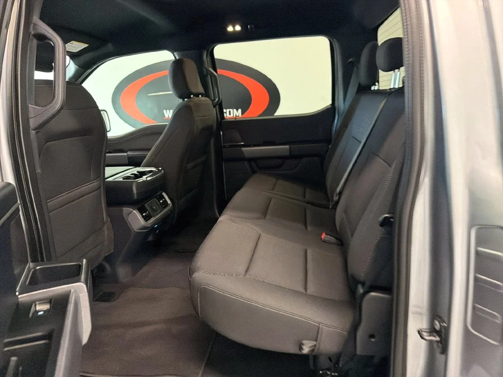 Used 2026 Silver Ford XLT image 13