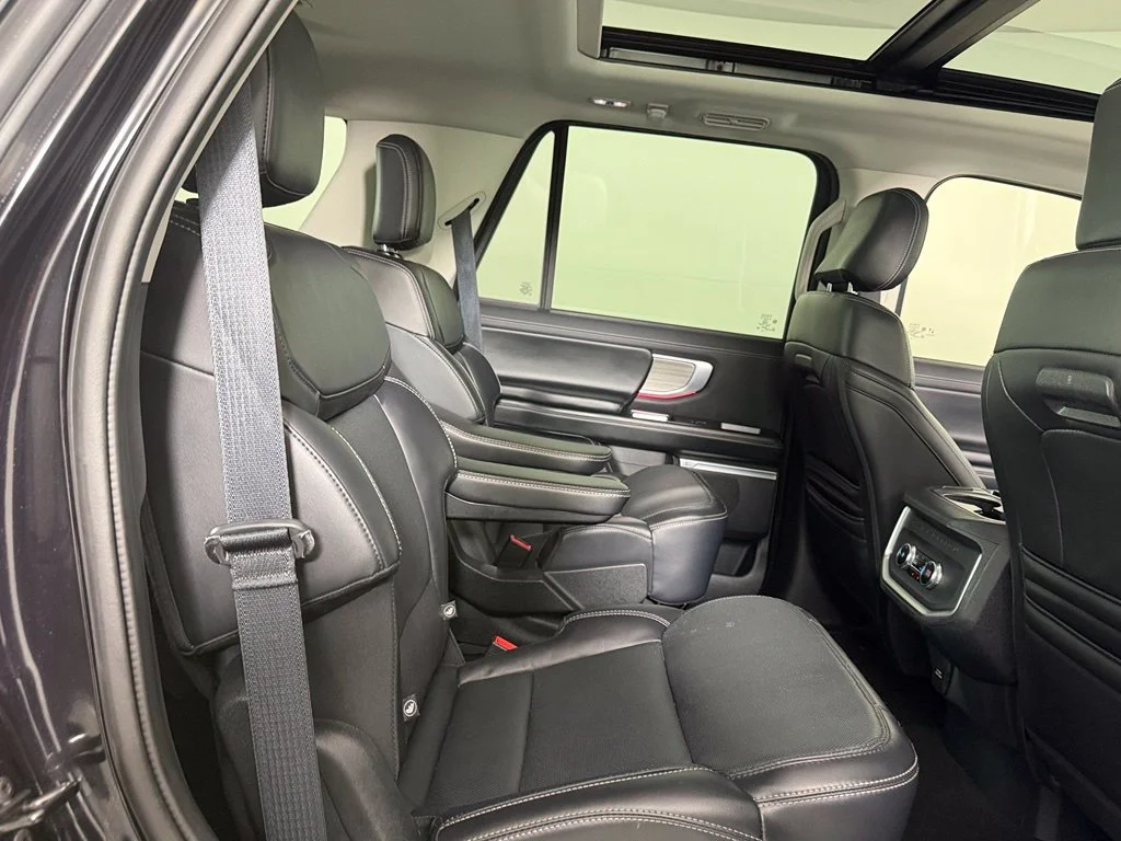 Used 2025 Black Ford Platinum image 15