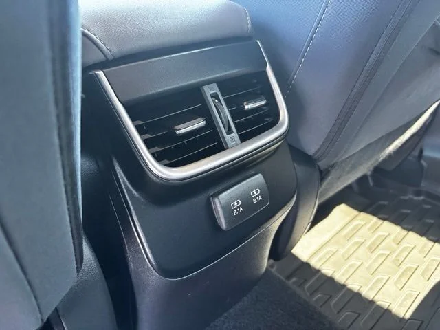 Used 2022 Black Subaru Premium image 21