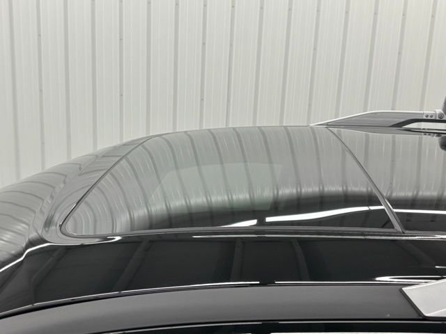Used 2025 Black Nissan Platinum image 7