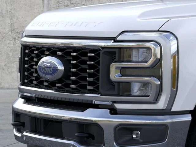 New 2026 Star White Metallic Tri-Coat Ford F-350® King Ranch® image 17
