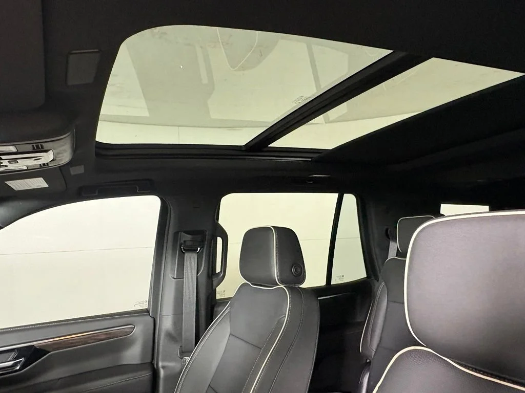 New 2026 Black Chevrolet Premier image 40