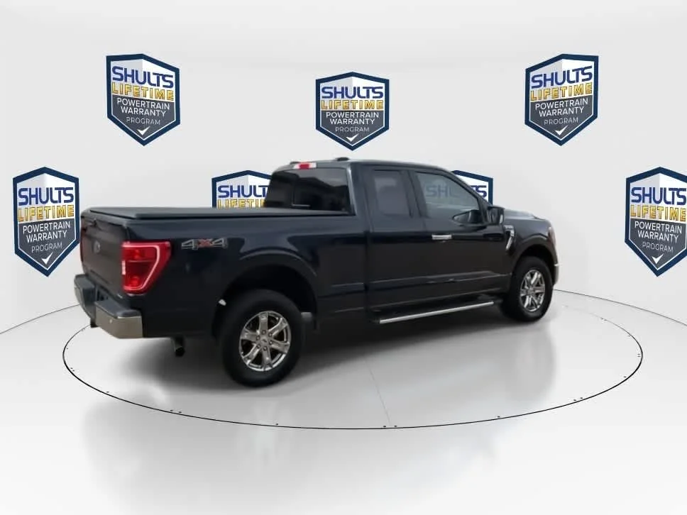 Used 2022 Antimatter Blue Metallic Ford XLT image 2