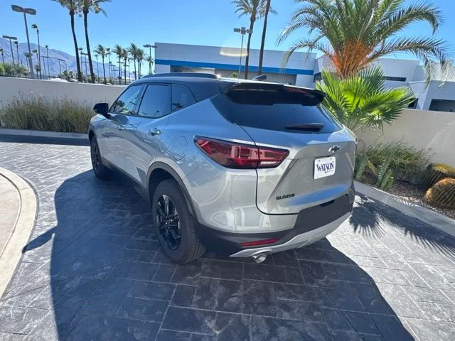 New 2026 Gray Chevrolet LT image 4