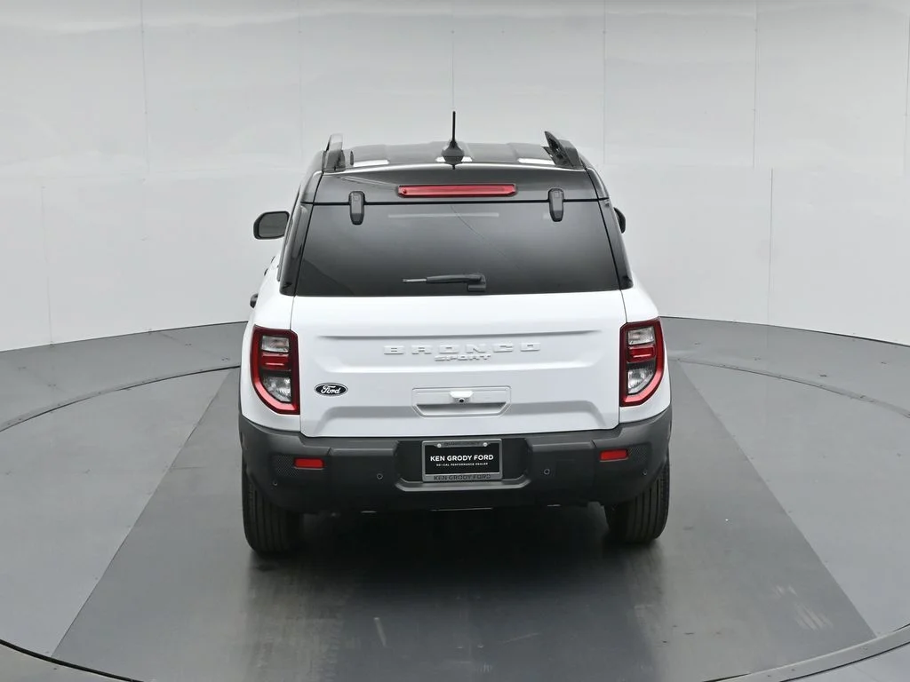 New 2026 Oxford White Ford Outer Banks image 36