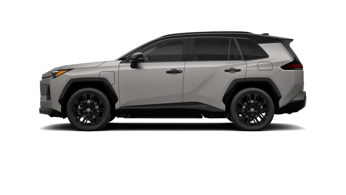 New 2026 Meteor Shower with Midnight Black Metallic roof Toyota XSE image 5