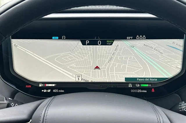 New 2026 Santorini Black Land Rover Dynamic SE image 23