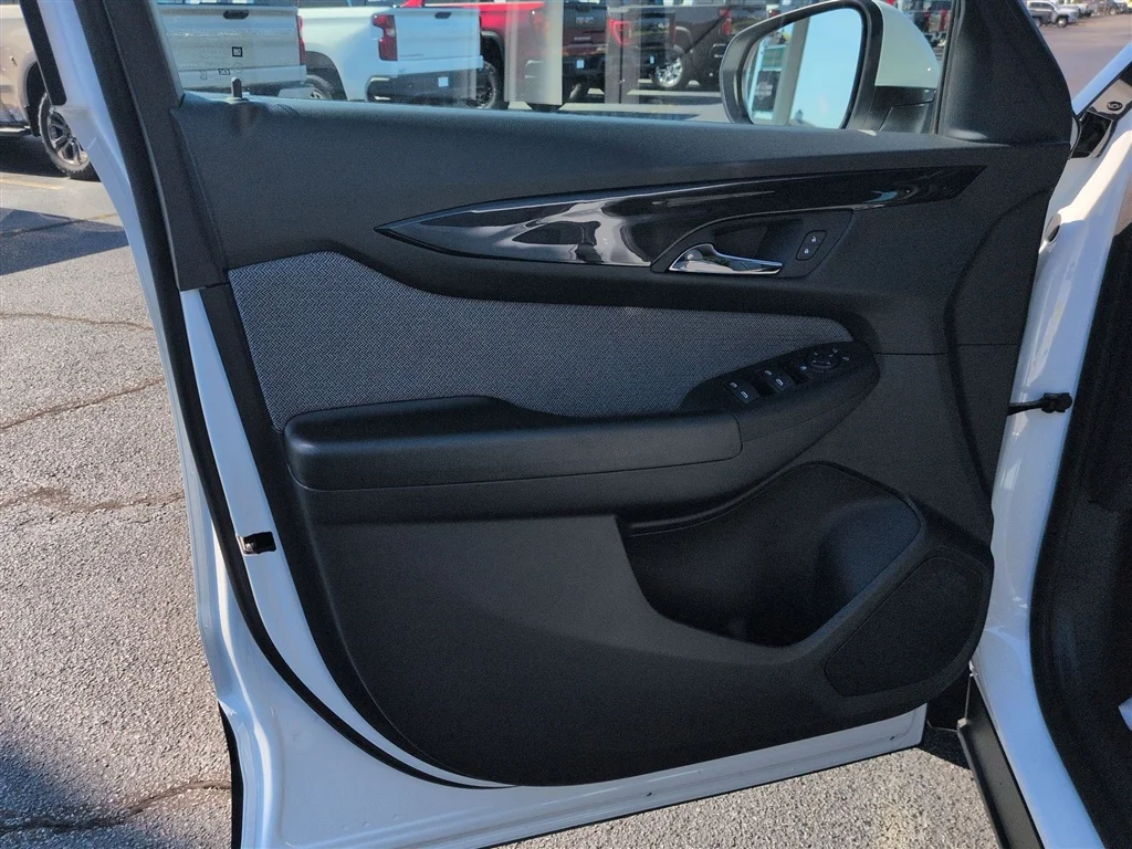 New 2026 Summit White Chevrolet LT image 45