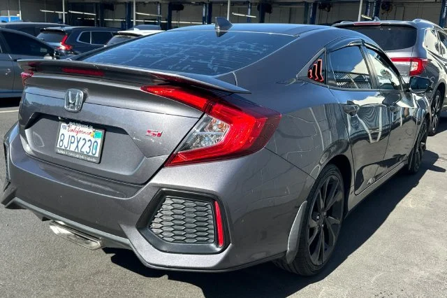 Used 2019 Gray Honda Si image 5