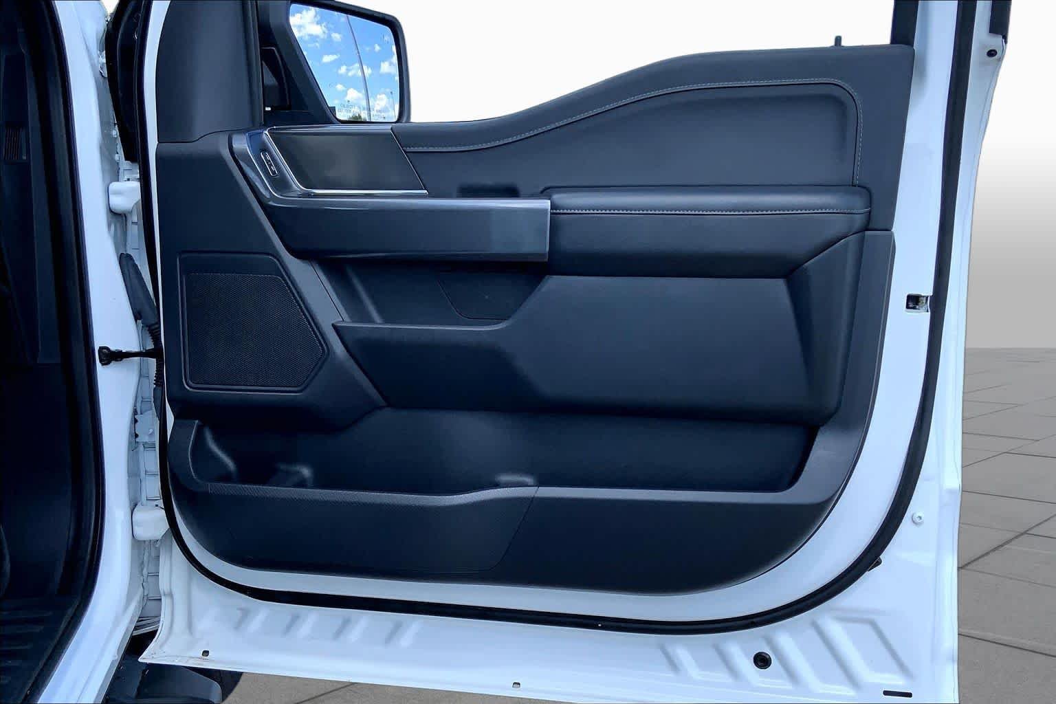 Certified Used 2023 Oxford White Ford XLT image 22
