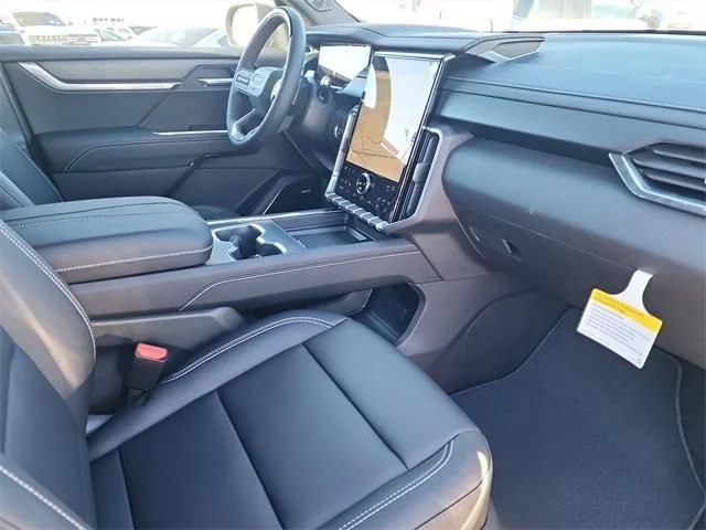 New 2026 Ebony Twilight Metallic GMC Elevation image 18