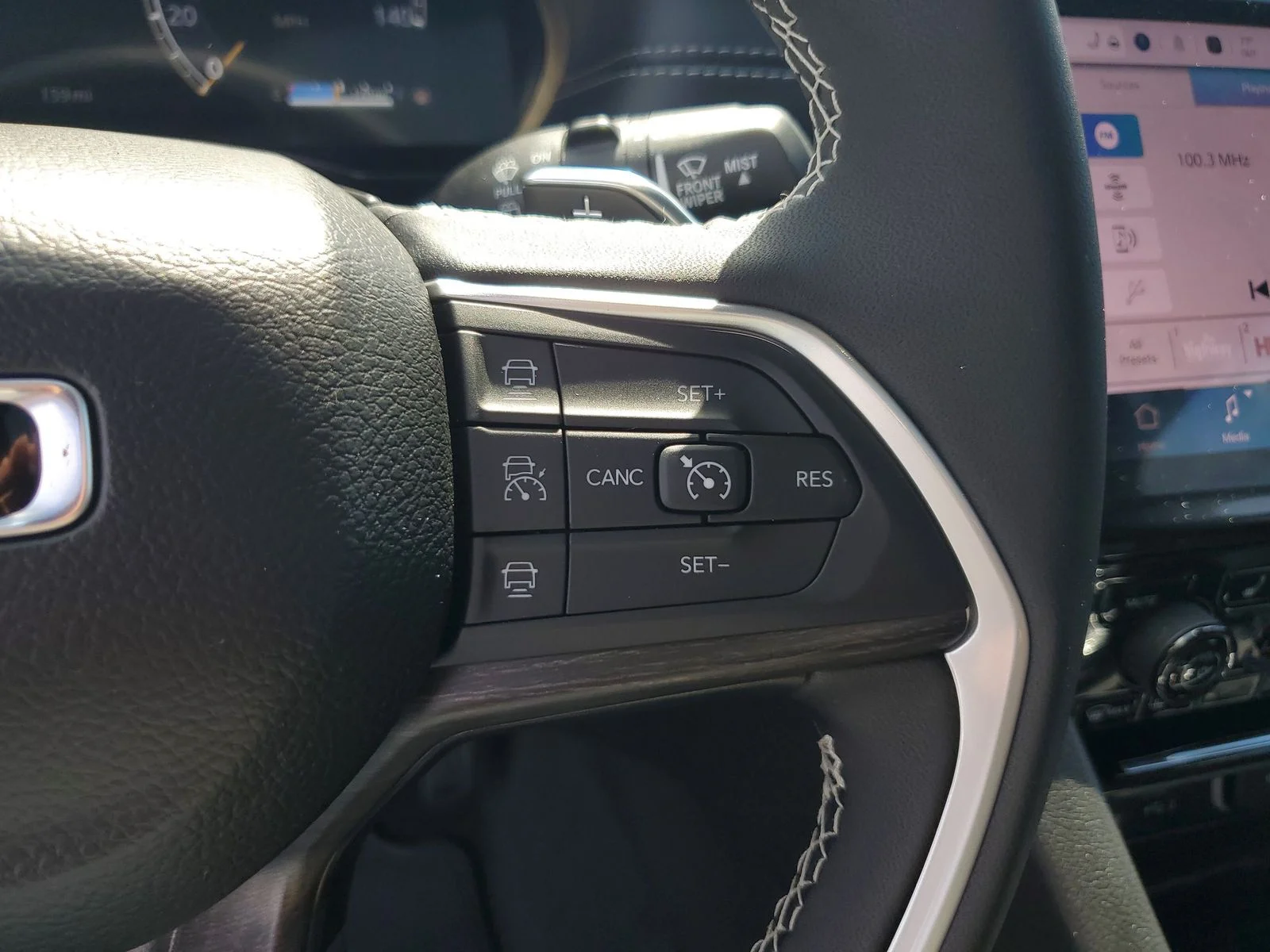 Used 2025 Black Jeep Limited image 18