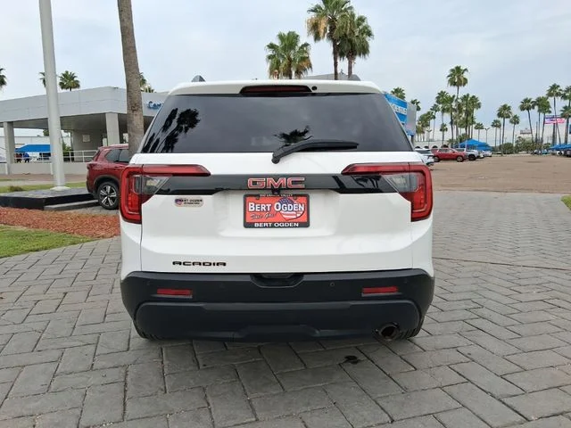 Used 2021 White GMC SLE image 6
