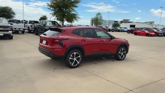 2026 Chevrolet Trax RS - Photo 9