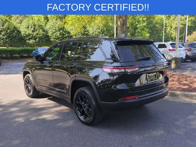 Used 2025 Black Jeep Altitude X image 3