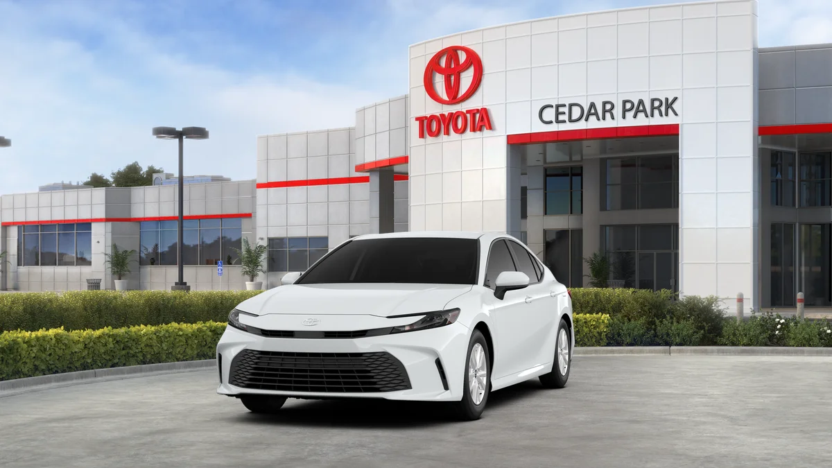 New 2026 Ice Cap Toyota LE image 18