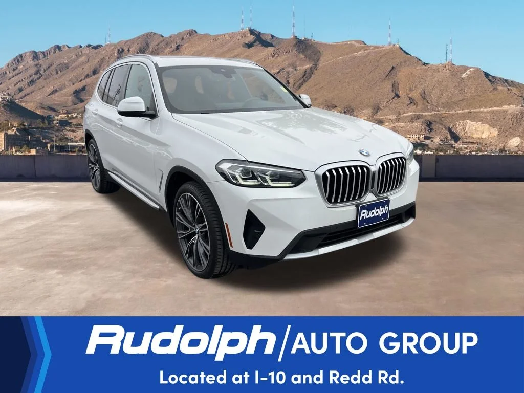 Used 2024 White BMW xDrive30i image 7