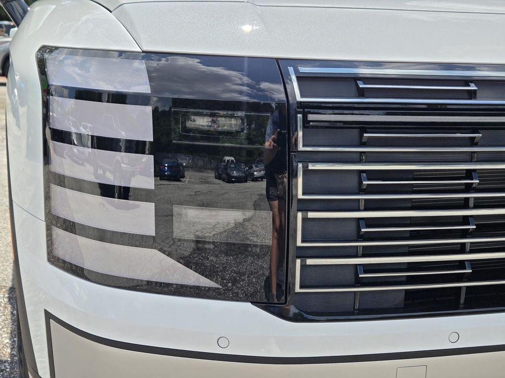 New 2026 White Hyundai Blue SEL 7P image 2