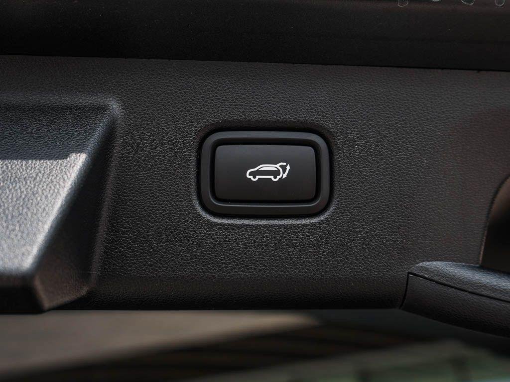 New 2026 Serenity White Pearl Hyundai Limited AWD image 35