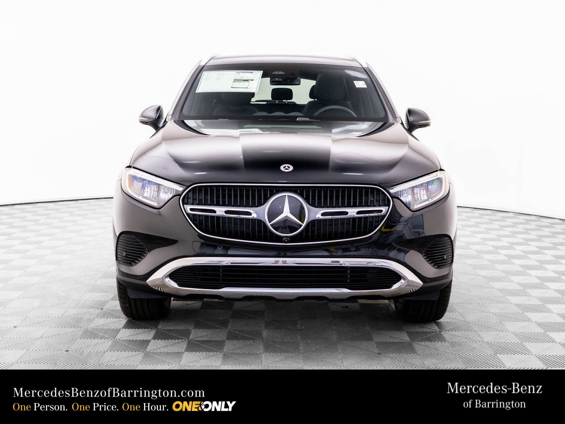 New 2026 Black Mercedes-Benz GLC 300 image 10