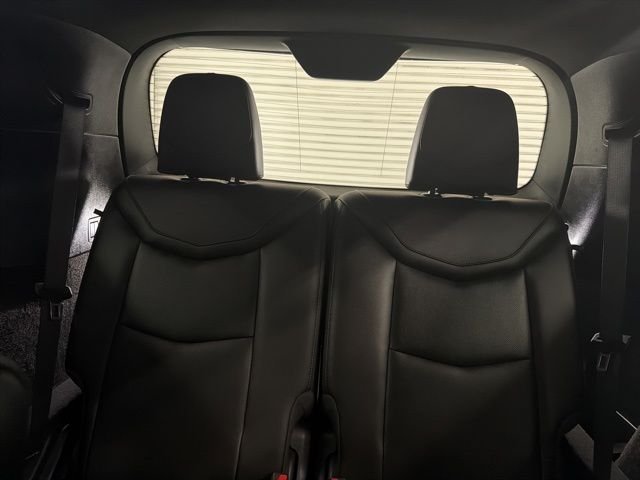 Used 2025 Stellar Black Metallic Cadillac Premium Luxury image 15