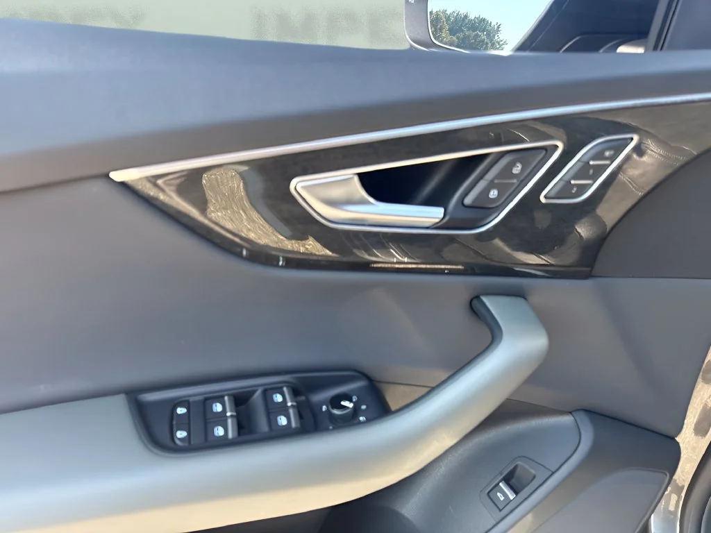 Used 2019 Gray Audi 3.0T Premium image 27