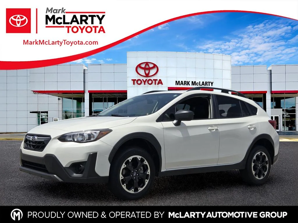 Used 2023 White Subaru Base image 1