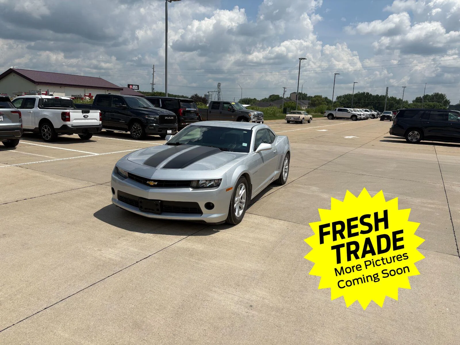 Used 2014 Silver Ice Metallic Chevrolet LT image 6