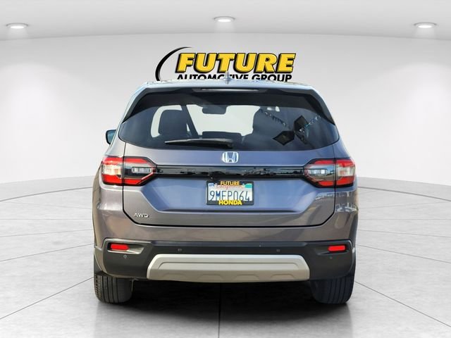Used 2025  Honda EX-L image 8