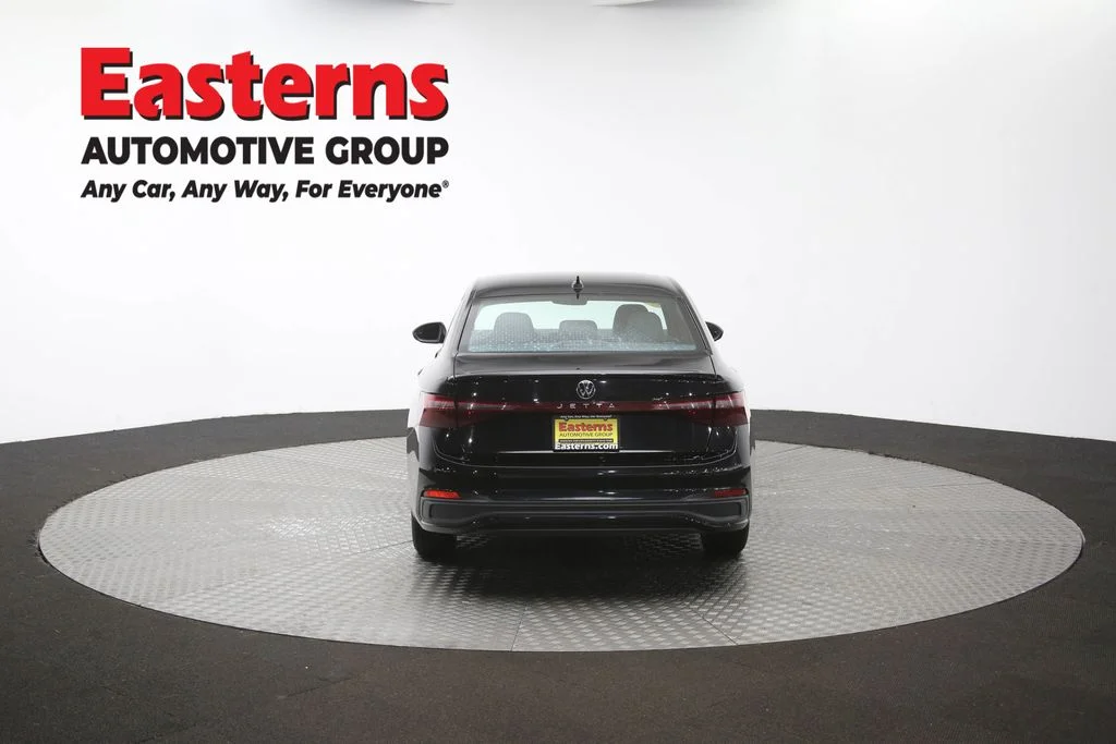 Used 2025 Black Volkswagen 1.5T Sport image 35