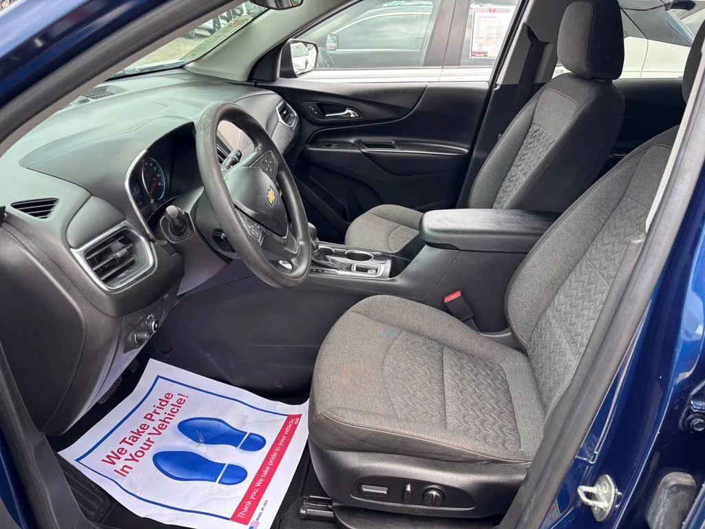 Used 2022 Blue Chevrolet LT image 5
