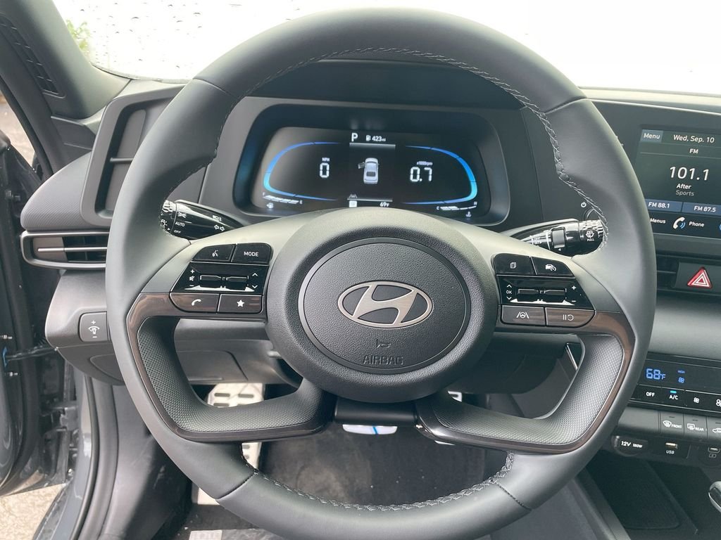 Certified Used 2025 Ecotronic Gray Hyundai SEL Sport image 40