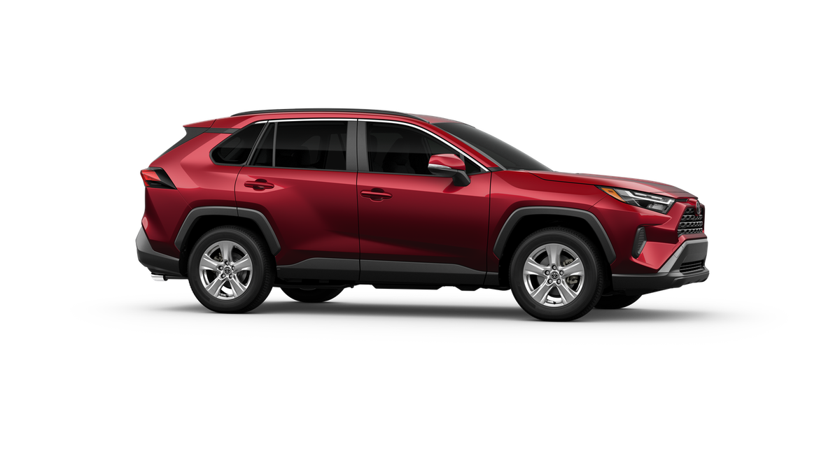 2025 Toyota RAV4 XLE - Photo 41