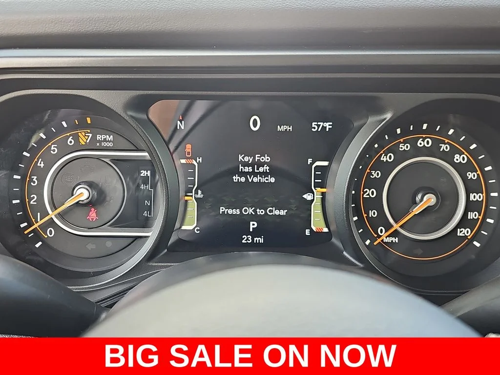 2025 Jeep Gladiator Mojave - Photo 18