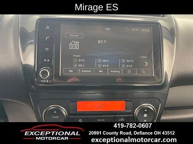 Used 2021 Black Mitsubishi ES image 40