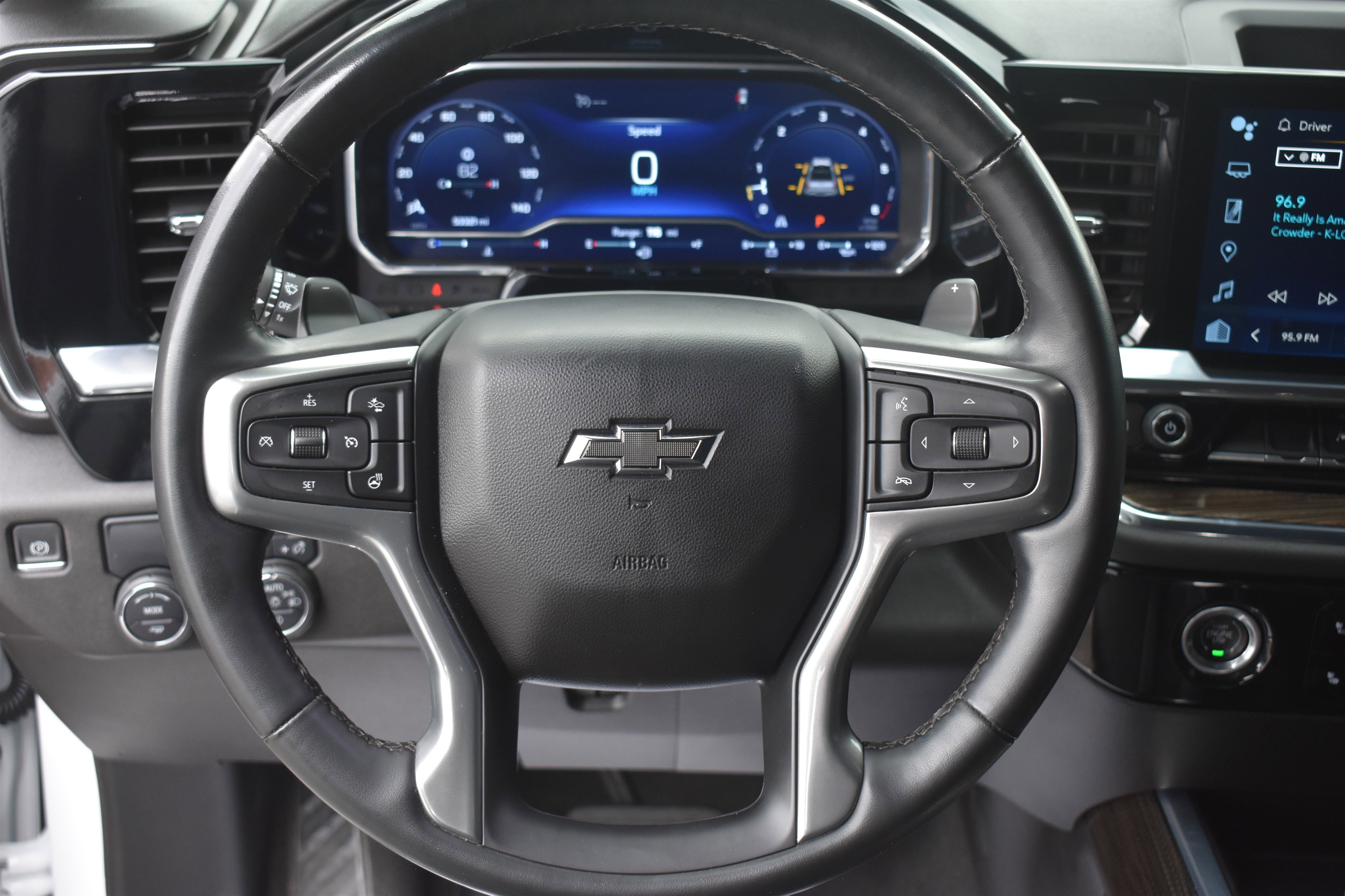 Used 2024 Summit White Chevrolet RST image 20