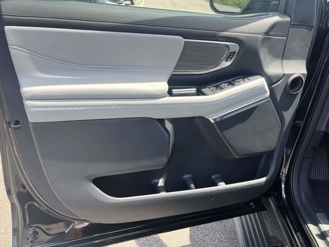 New 2026 Agate Black Metallic Ford Platinum® image 13