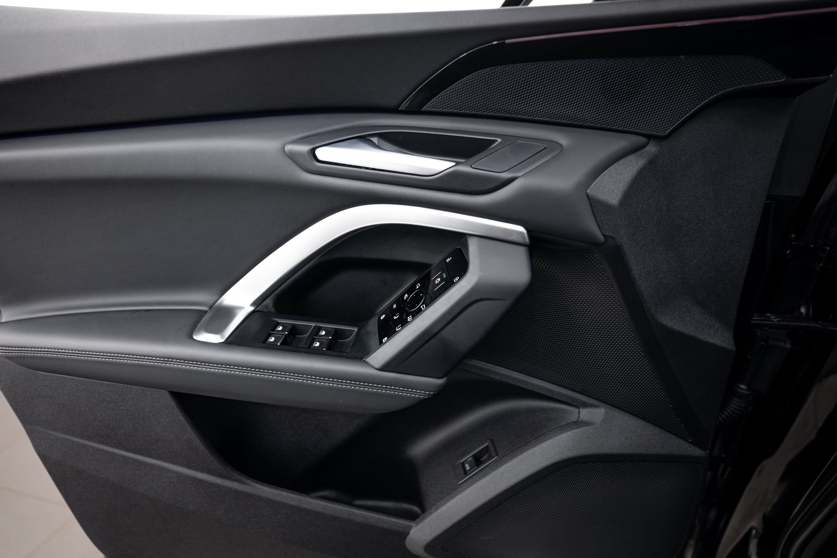 Used 2025 Mythos Black Metallic Audi Premium image 15