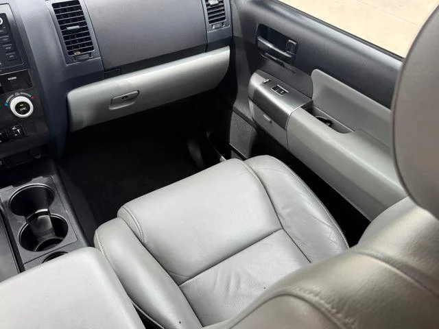 Certified Used 2020 ICE CAP Toyota SR5 image 24