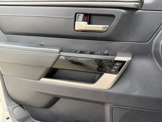 2022 Toyota Tundra Limited - Photo 24