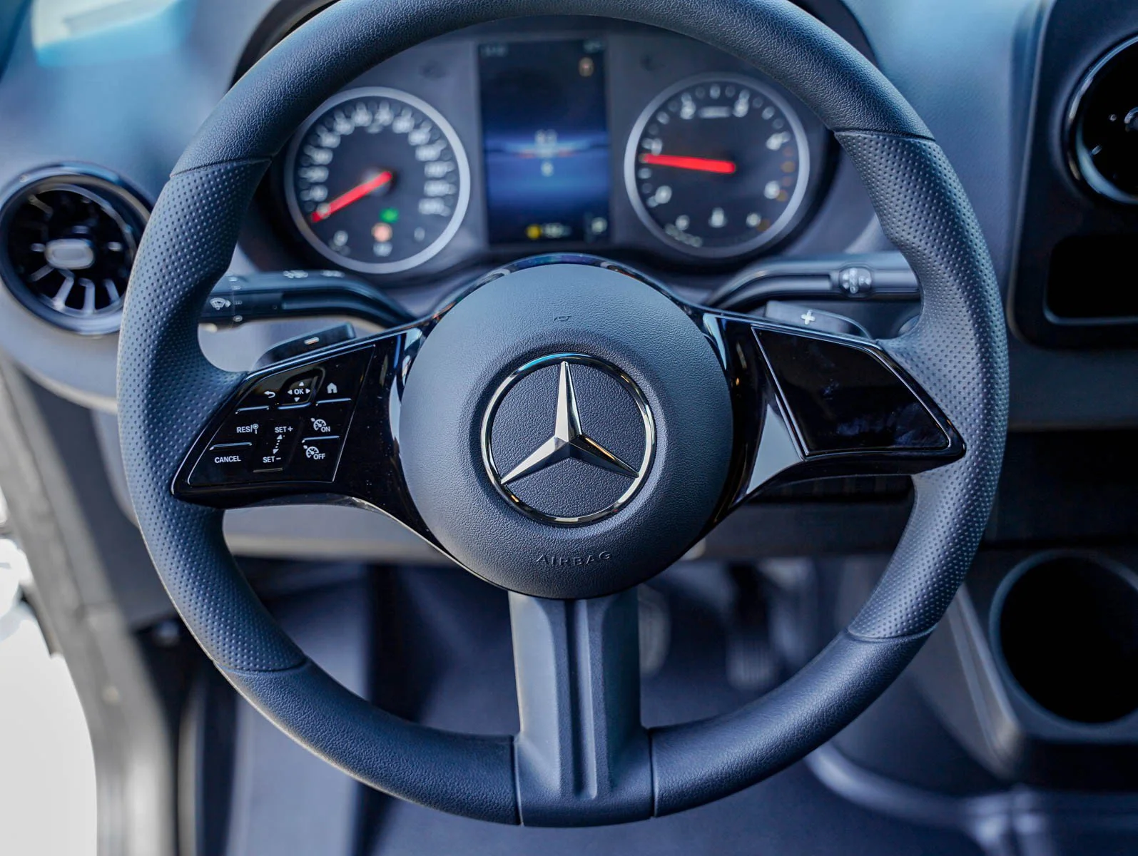 New 2026 Arctic White Mercedes-Benz  image 17