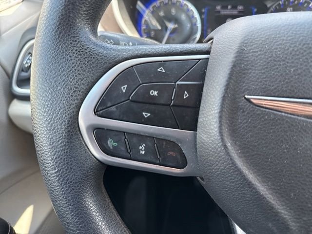 Used 2021 Gray Chrysler LXI image 29