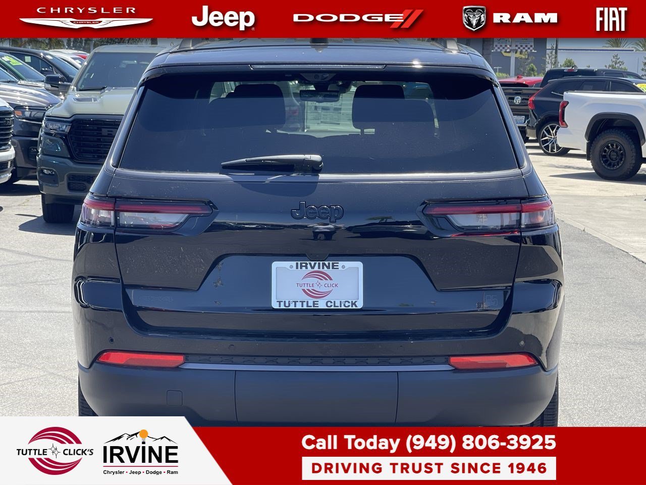 New 2026 Diamond Black Crystal Pearl-Coat Exterior Paint Jeep 85th Anniversary Edition image 5