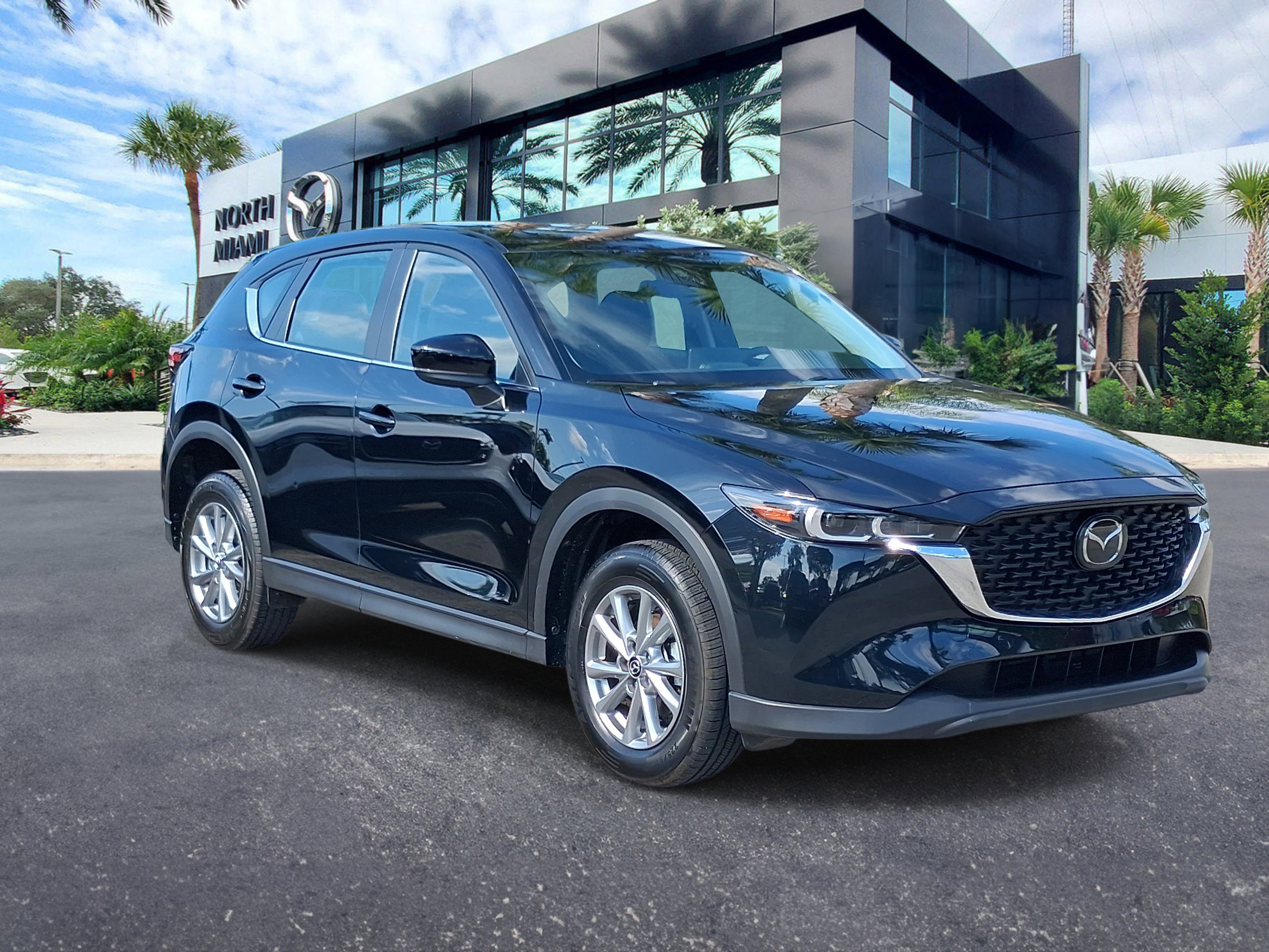 Certified Used 2023 Black Mazda 2.5 S image 3