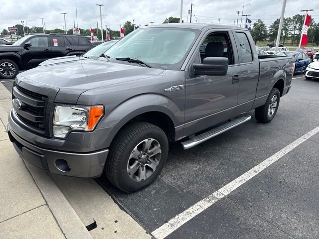 2013 Ford F-150 STX SuperCab 145-in's photo