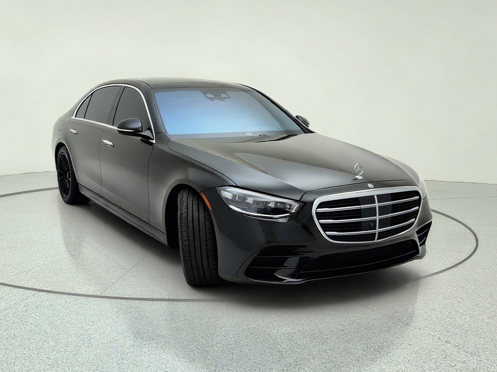 Certified Used 2022 Black Mercedes-Benz S 580 image 7