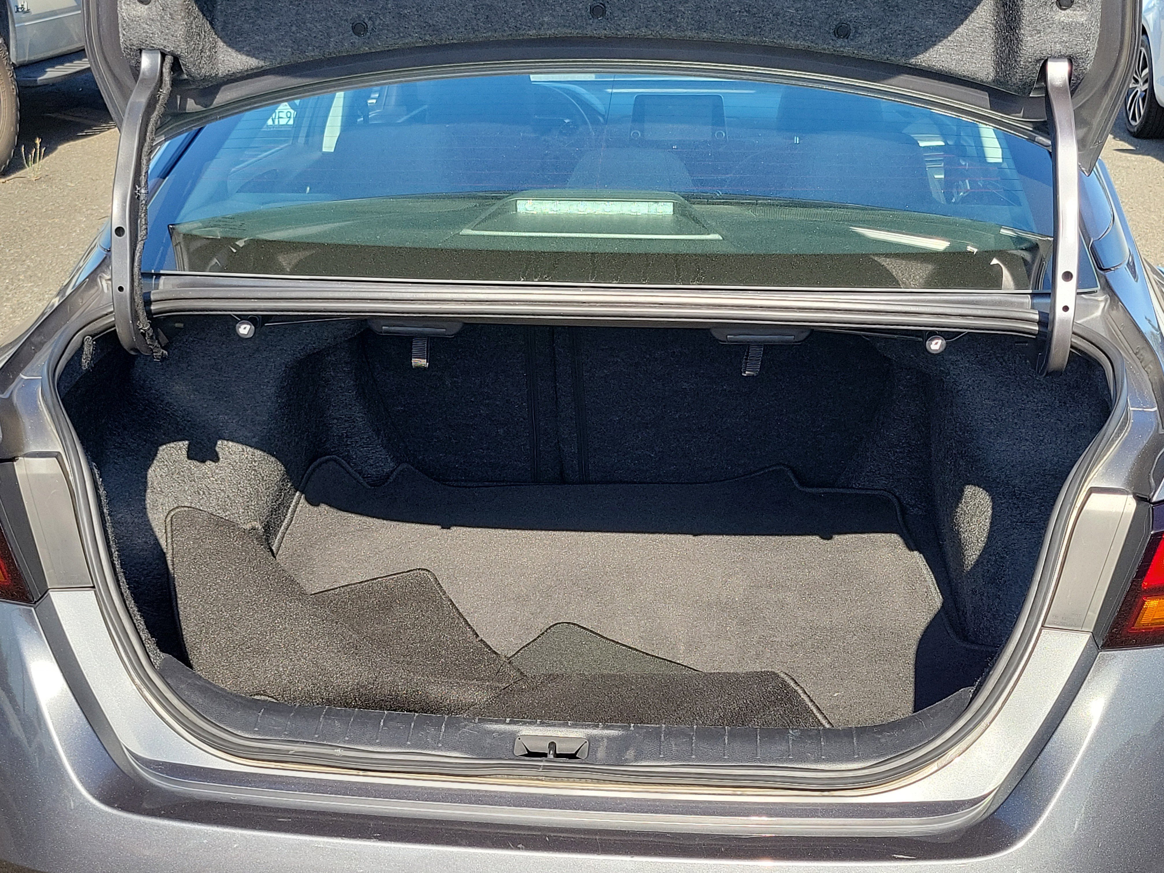 Used 2024 Gun Metallic Nissan 2.5 SV image 18