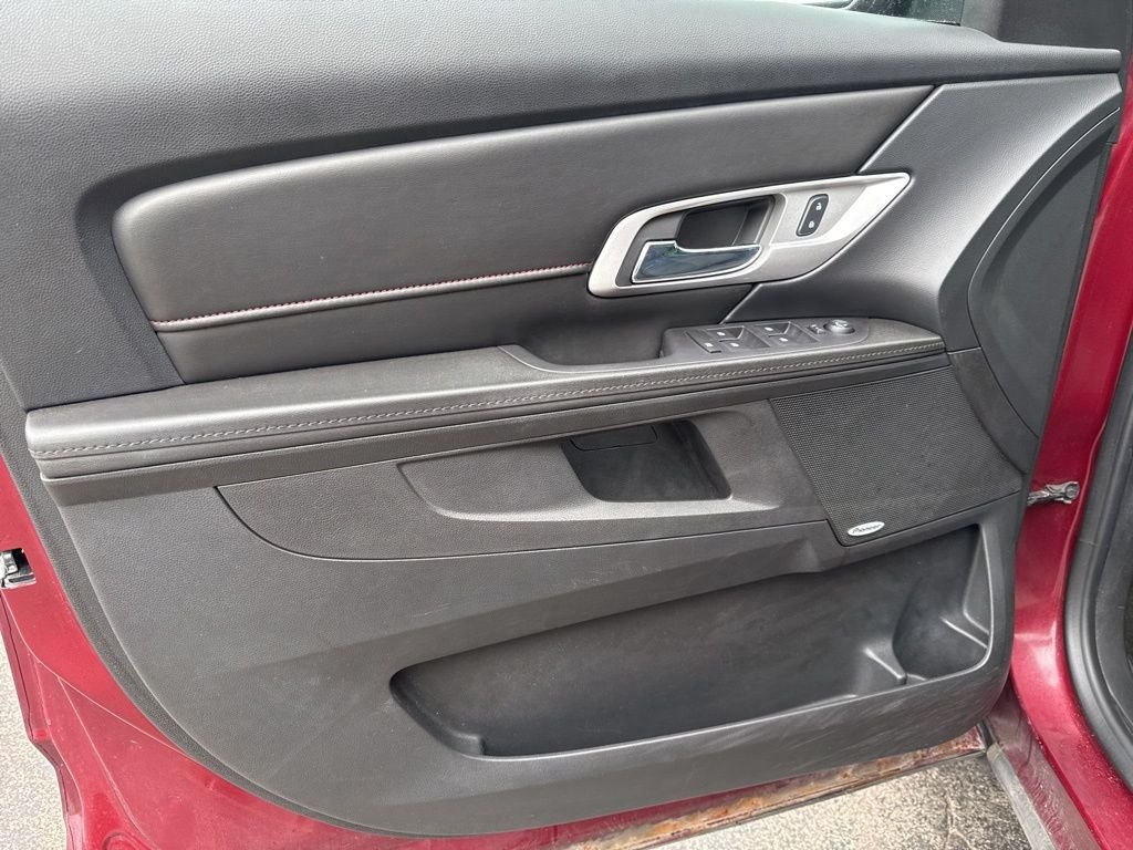 Used 2017 Red GMC SLE-2 image 19