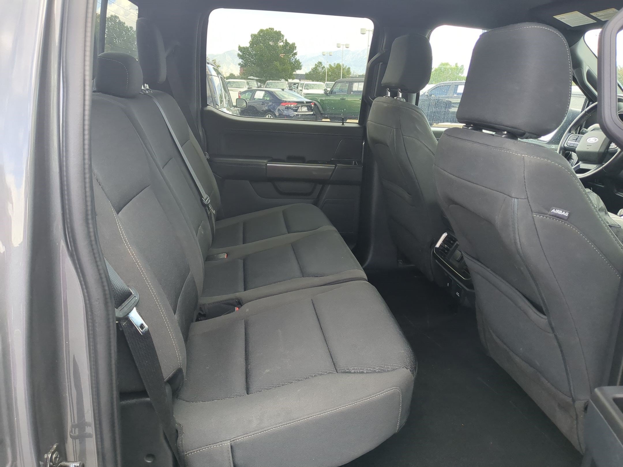 Used 2023 Blue Ford XLT image 29