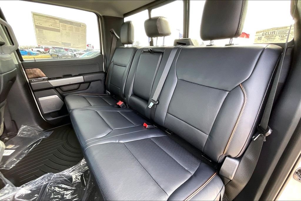 New 2026 Ford Super Duty F-250 Lariat 4D Crew Cab